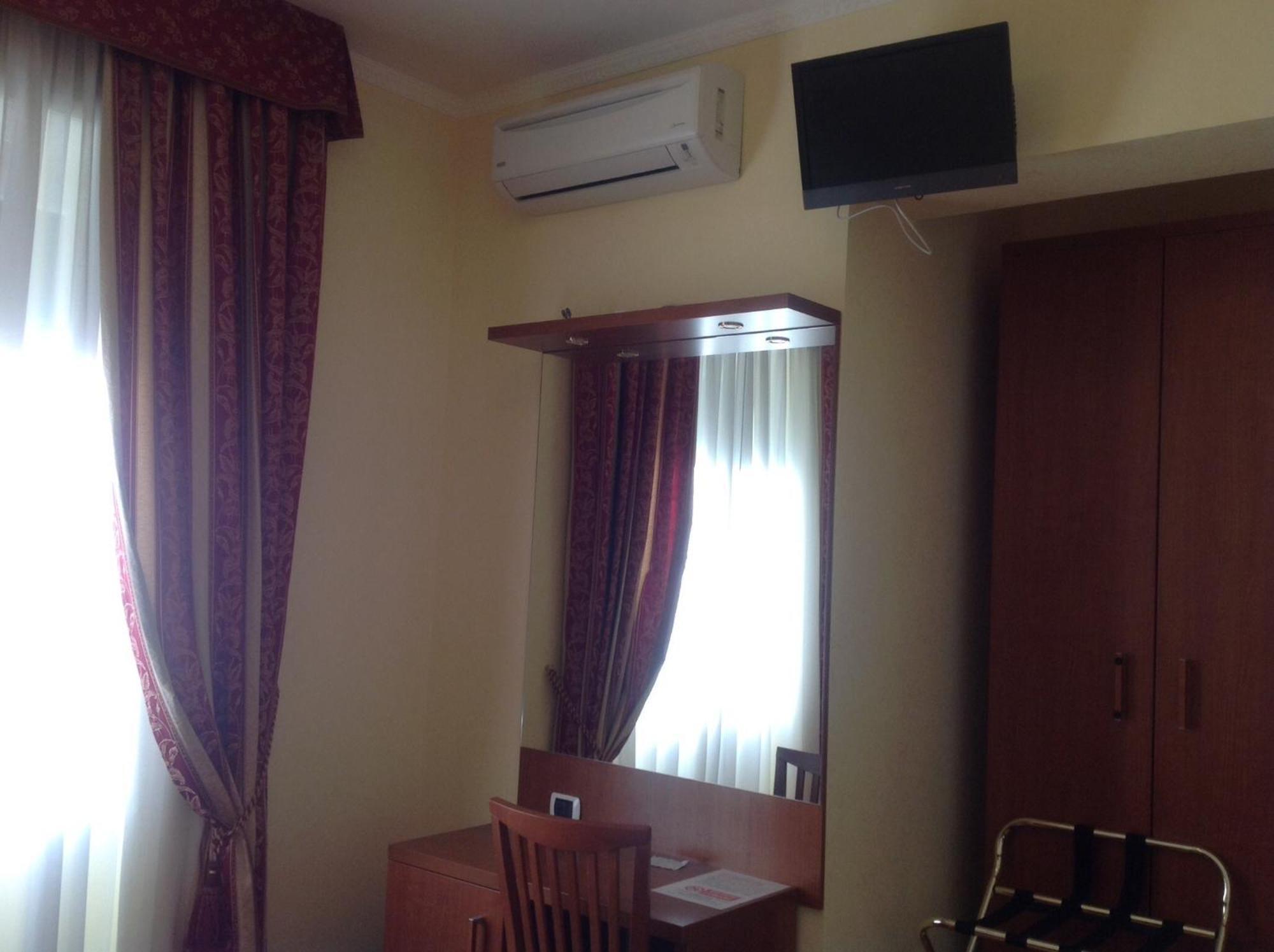 Residenza Fermi 2*